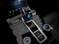 Caoa Chery TIGGO 8 PRO 1.5 TCI PLUG-IN HYBRID DHT 2022/2023 CARRO DEZ NOVO HAMBURGO / Carros no Vale