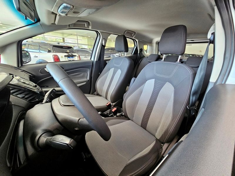 Ford ECOSPORT 2.0 FREESTYLE 16V FLEX 4P POWERSHIFT 2014/2015 CARRO DEZ NOVO HAMBURGO / Carros no Vale Ford ECOSPORT 2.0 FREESTYLE 16V FLEX 4P POWERSHIFT 2014/2015 CARRO DEZ NOVO HAMBURGO / Carros no Vale