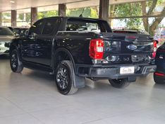 Ford RANGER 2.0 TURBO DIESEL CD BLACK 4X2 AUTOMÁTICO 2024/2025 CARRO DEZ NOVO HAMBURGO / Carros no Vale