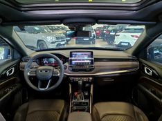 JEEP COMMANDER 1.3 T270 TURBO FLEX OVERLAND AT6 2022/2022 CARRO DEZ NOVO HAMBURGO / Carros no Vale