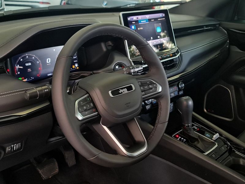 JEEP COMPASS 2.0 HURRICANE 4 TURBO GASOLINA BLACKHAWK AT9 2024/2025 CARRO DEZ NOVO HAMBURGO / Carros no Vale JEEP COMPASS 2.0 HURRICANE 4 TURBO GASOLINA BLACKHAWK AT9 2024/2025 CARRO DEZ NOVO HAMBURGO / Carros no Vale