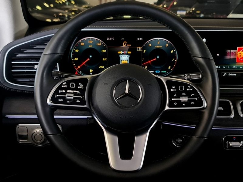 Mercedes-Benz GLS 450 3.0 I6 GASOLINA AMG LINE 4MATIC 9G-TRONIC 2022/2022 CARRO DEZ NOVO HAMBURGO / Carros no Vale