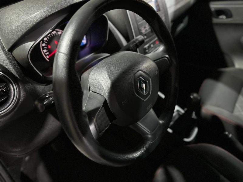 Renault KWID 1.0 12V SCE FLEX ZEN MANUAL 2018/2018 CARRO AUTOMARCAS CAXIAS DO SUL / Carros no Vale Renault KWID 1.0 12V SCE FLEX ZEN MANUAL 2018/2018 CARRO AUTOMARCAS CAXIAS DO SUL / Carros no Vale