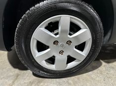 Renault KWID 1.0 12V SCE FLEX ZEN MANUAL 2018/2018 CARRO AUTOMARCAS CAXIAS DO SUL / Carros no Vale