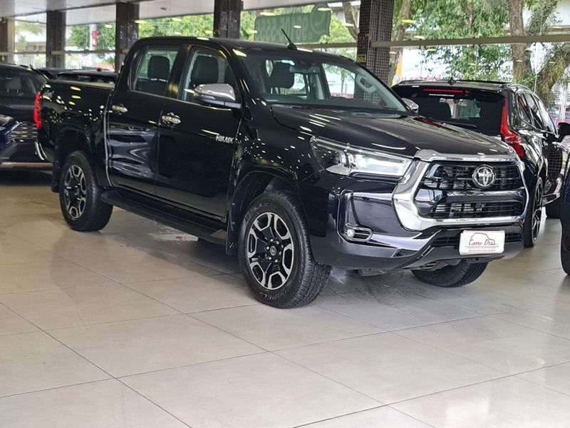 Toyota HILUX 2.8 D-4D TURBO DIESEL CD SRX 4X4 AUTOMÁTICO 2022/2022 CARRO DEZ NOVO HAMBURGO / Carros no Vale