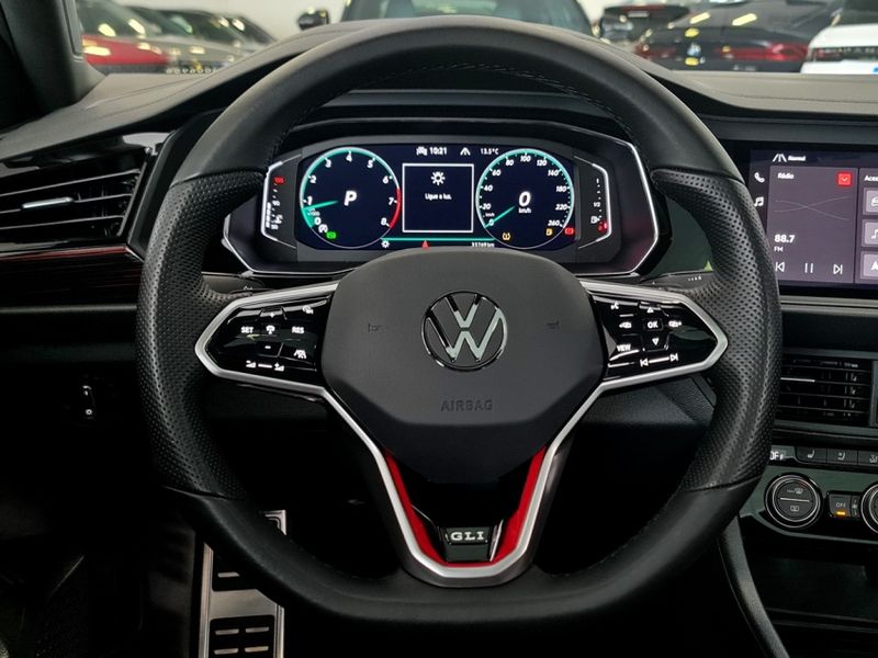 Volkswagen JETTA 2.0 350 TSI GASOLINA GLI DSG 2023/2024 CARRO DEZ NOVO HAMBURGO / Carros no Vale