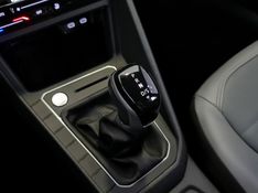 Volkswagen NIVUS 1.0 200 TSI TOTAL FLEX HIGHLINE AUTOMÁTICO 2023/2024 CARRO DEZ NOVO HAMBURGO / Carros no Vale