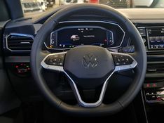 Volkswagen T-CROSS 1.0 200 TSI TOTAL FLEX COMFORTLINE AUTOMÁTICO 2022/2023 CARRO DEZ NOVO HAMBURGO / Carros no Vale