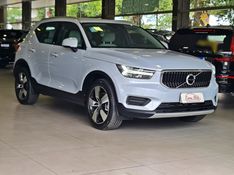 Volvo XC40 2.0 T4 GASOLINA MOMENTUM GEARTRONIC 2020/2020 CARRO DEZ NOVO HAMBURGO / Carros no Vale