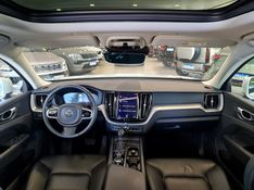 Volvo XC60 2.0 T5 GASOLINA MOMENTUM AWD GEARTRONIC 2019/2020 CARRO DEZ NOVO HAMBURGO / Carros no Vale
