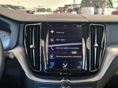 Volvo XC60 2.0 T5 GASOLINA MOMENTUM AWD GEARTRONIC 2019/2020 CARRO DEZ NOVO HAMBURGO / Carros no Vale