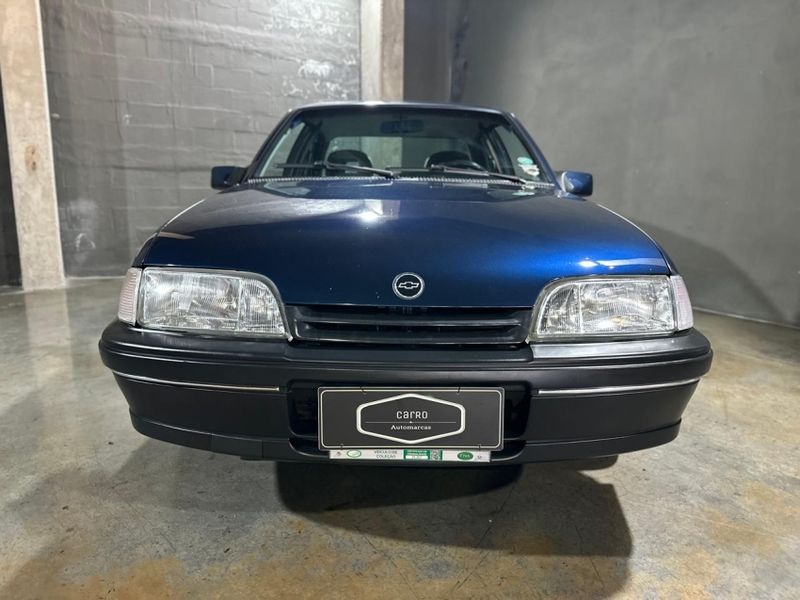 Chevrolet MONZA 2.0 EFI CLUB 8V GASOLINA 4P MANUAL 1994/1994 CARRO AUTOMARCAS CAXIAS DO SUL / Carros no Vale