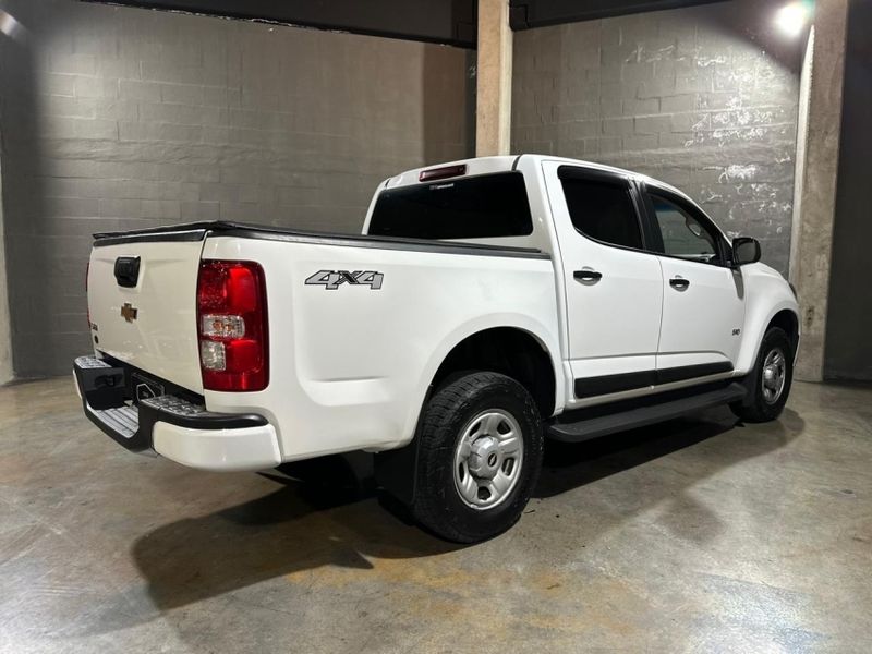 Chevrolet S10 2.8 LS 4X4 CD 16V TURBO DIESEL 4P MANUAL 2019/2020 CARRO AUTOMARCAS CAXIAS DO SUL / Carros no Vale