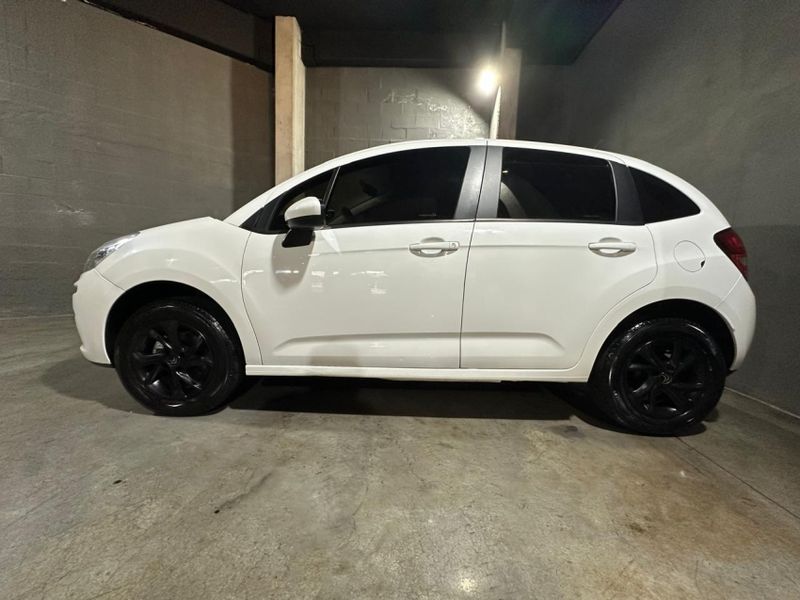 Citroen C3 1.2 PURE TECH FLEX TENDANCE MANUAL 2016/2017 CARRO AUTOMARCAS CAXIAS DO SUL / Carros no Vale