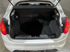Fiat BRAVO 1.8 ESSENCE 16V FLEX 4P MANUAL 2014/2014 CARRO AUTOMARCAS CAXIAS DO SUL / Carros no Vale
