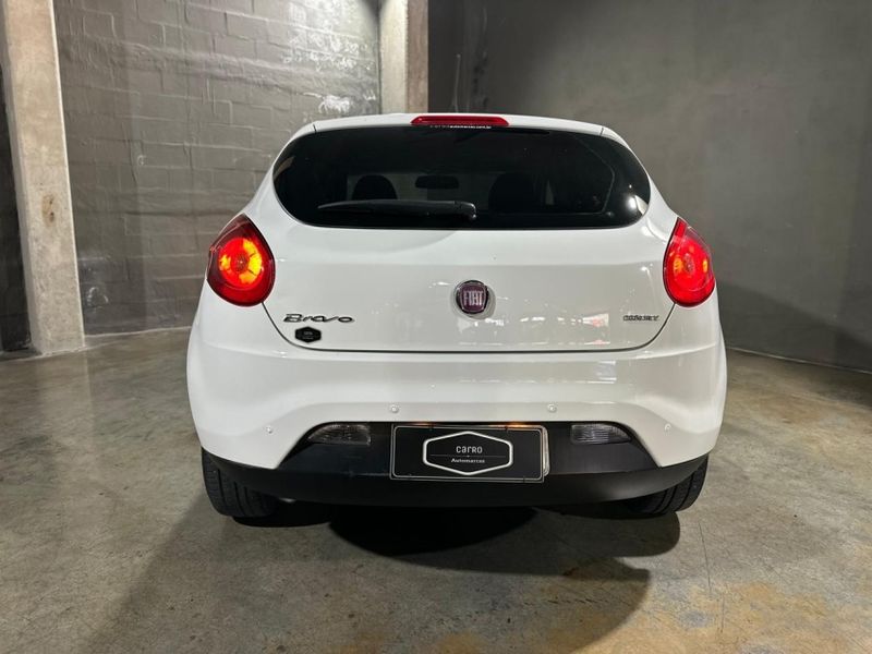 Fiat BRAVO 1.8 ESSENCE 16V FLEX 4P MANUAL 2014/2014 CARRO AUTOMARCAS CAXIAS DO SUL / Carros no Vale Fiat BRAVO 1.8 ESSENCE 16V FLEX 4P MANUAL 2014/2014 CARRO AUTOMARCAS CAXIAS DO SUL / Carros no Vale