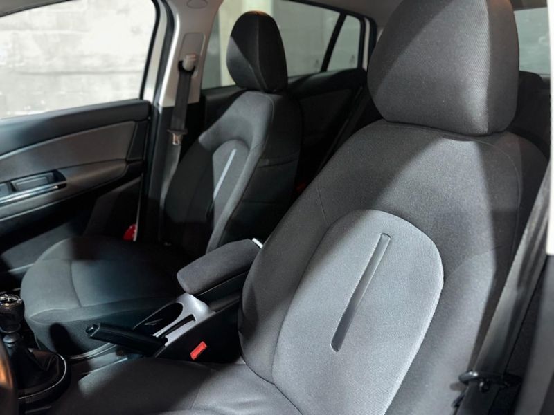 Fiat BRAVO 1.8 ESSENCE 16V FLEX 4P MANUAL 2014/2014 CARRO AUTOMARCAS CAXIAS DO SUL / Carros no Vale Fiat BRAVO 1.8 ESSENCE 16V FLEX 4P MANUAL 2014/2014 CARRO AUTOMARCAS CAXIAS DO SUL / Carros no Vale