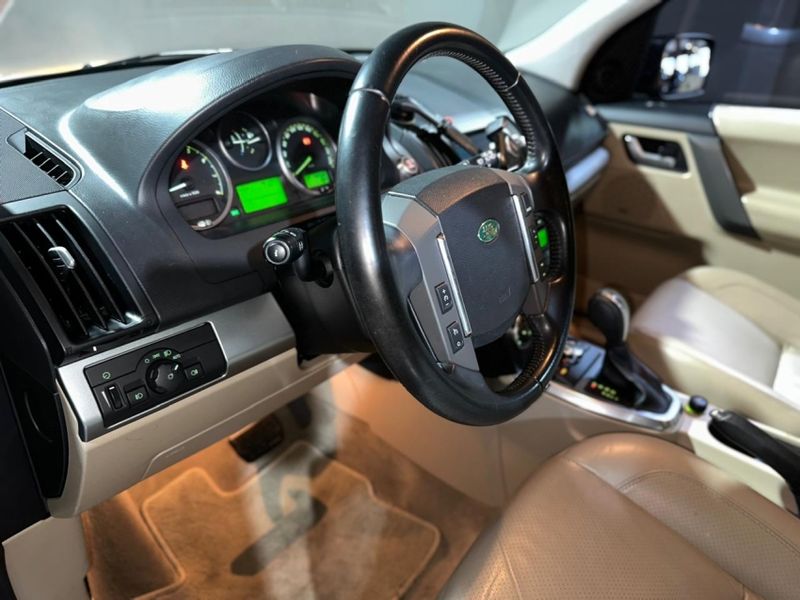 Land Rover FREELANDER 2 3.2 HSE V6 24V GASOLINA 4P AUTOMÁTICO 2010/2010 CARRO AUTOMARCAS CAXIAS DO SUL / Carros no Vale Land Rover FREELANDER 2 3.2 HSE V6 24V GASOLINA 4P AUTOMÁTICO 2010/2010 CARRO AUTOMARCAS CAXIAS DO SUL / Carros no Vale