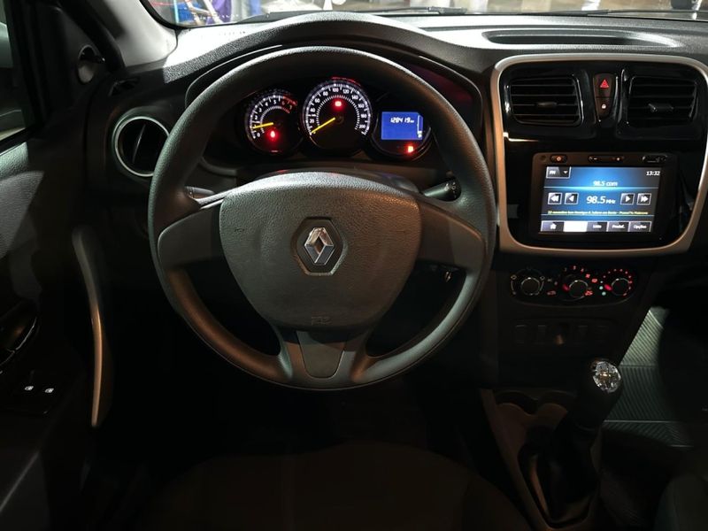 Renault SANDERO 1.6 EXPRESSION 8V FLEX 4P MANUAL 2015/2015 CARRO AUTOMARCAS CAXIAS DO SUL / Carros no Vale