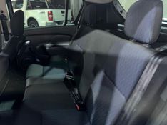 Renault SANDERO 1.6 EXPRESSION 8V FLEX 4P MANUAL 2015/2015 CARRO AUTOMARCAS CAXIAS DO SUL / Carros no Vale