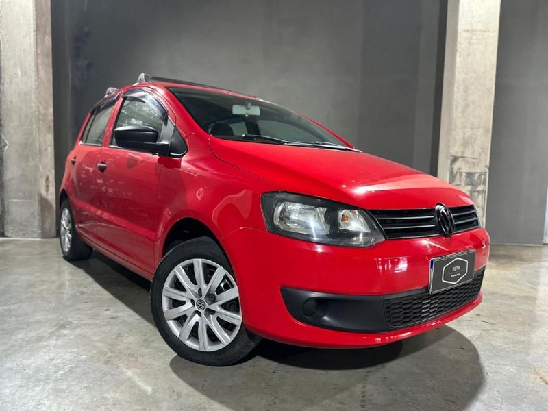 Volkswagen FOX 1.6 MI 8V FLEX 4P MANUAL 2011/2012 CARRO AUTOMARCAS CAXIAS DO SUL / Carros no Vale Volkswagen FOX 1.6 MI 8V FLEX 4P MANUAL 2011/2012 CARRO AUTOMARCAS CAXIAS DO SUL / Carros no Vale