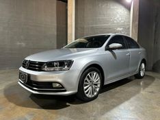 Volkswagen JETTA 2.0 COMFORTLINE FLEX 4P TIPTRONIC 2015/2015 CARRO AUTOMARCAS CAXIAS DO SUL / Carros no Vale