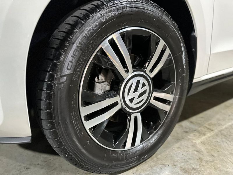 Volkswagen UP 1.0 TSI PEPPER 12V FLEX 4P MANUAL 2019/2019 CARRO AUTOMARCAS CAXIAS DO SUL / Carros no Vale
