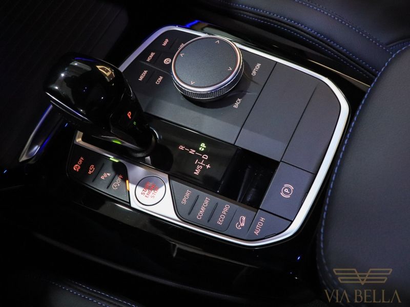 BMW X3 3.0 TWINPOWER GASOLINA M40I STEPTRONIC 2021/2022 VIA BELLA VEÍCULOS ESPECIAIS CAXIAS DO SUL / Carros no Vale