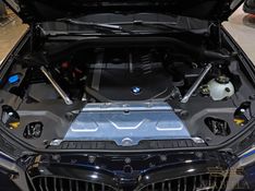 BMW X3 3.0 TWINPOWER GASOLINA M40I STEPTRONIC 2021/2022 VIA BELLA VEÍCULOS ESPECIAIS CAXIAS DO SUL / Carros no Vale