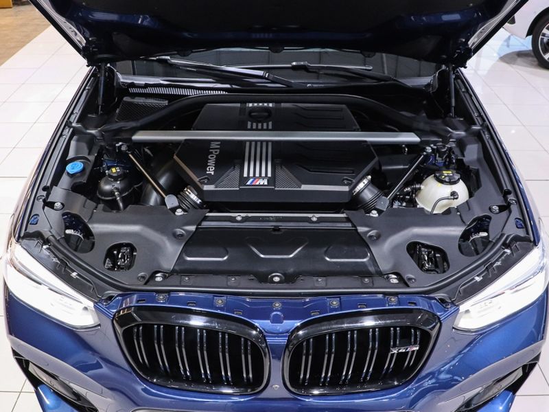 BMW X4 3.0 TWINPOWER GASOLINA M COMPETITION STEPTRONIC 2020/2020 VIA BELLA VEÍCULOS ESPECIAIS CAXIAS DO SUL / Carros no Vale