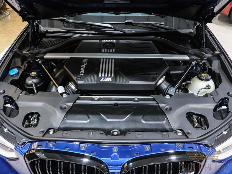 BMW X4 3.0 TWINPOWER GASOLINA M COMPETITION STEPTRONIC 2020/2020 VIA BELLA VEÍCULOS ESPECIAIS CAXIAS DO SUL / Carros no Vale