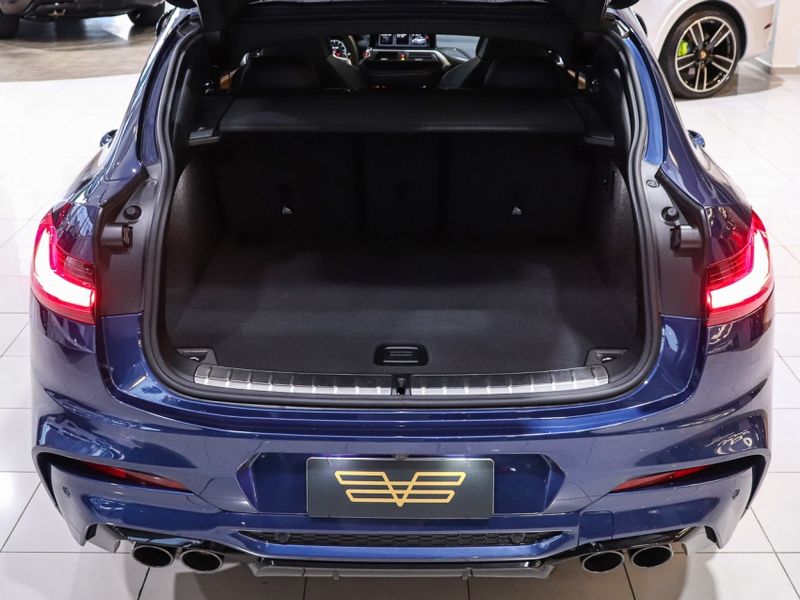 BMW X4 3.0 TWINPOWER GASOLINA M COMPETITION STEPTRONIC 2020/2020 VIA BELLA VEÍCULOS ESPECIAIS CAXIAS DO SUL / Carros no Vale