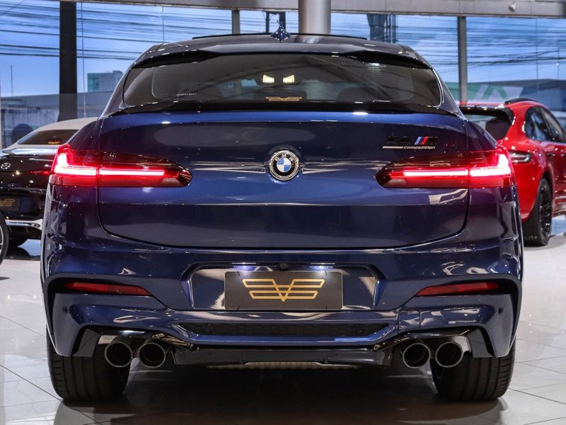 BMW X4 3.0 TWINPOWER GASOLINA M COMPETITION STEPTRONIC 2020/2020 VIA BELLA VEÍCULOS ESPECIAIS CAXIAS DO SUL / Carros no Vale