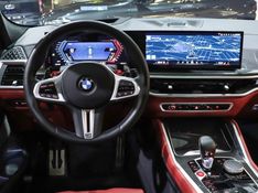 BMW X6 4.4 V8 BITURBO GASOLINA M COMPETITION AUTOMÁTICO 2023/2024 VIA BELLA VEÍCULOS ESPECIAIS CAXIAS DO SUL / Carros no Vale