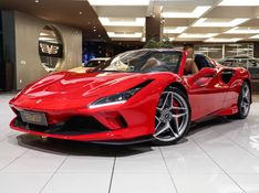 Ferrari F8 SPIDER 3.9 V8 TURBO GASOLINA F1-DCT 2020/2021 VIA BELLA VEÍCULOS ESPECIAIS CAXIAS DO SUL / Carros no Vale