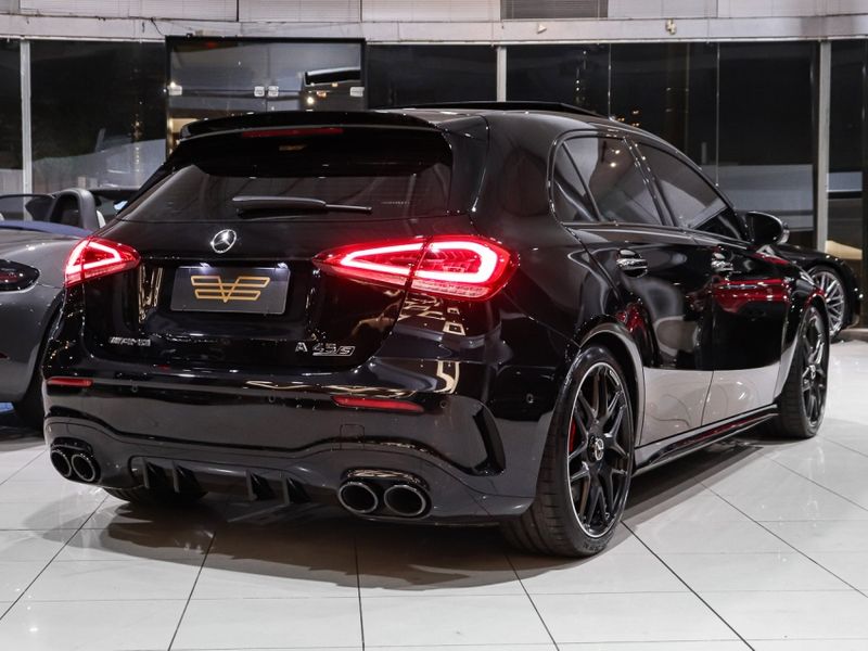 Mercedes-Benz A 45 AMG 2.0 CGI GASOLINA S 4MATIC SPEEDSHIFT 2022/2023 VIA BELLA VEÍCULOS ESPECIAIS CAXIAS DO SUL / Carros no Vale