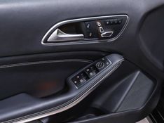 Mercedes-Benz GLA 200 1.6 CGI FLEX ADVANCE 7G-DCT 2017/2018 VIA BELLA VEÍCULOS ESPECIAIS CAXIAS DO SUL / Carros no Vale