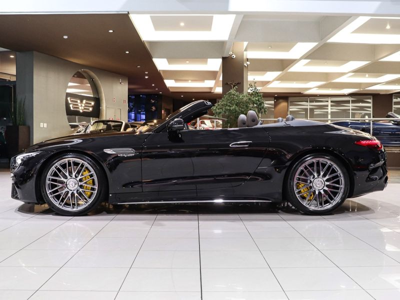 Mercedes-Benz SL 63 AMG 4.0 V8 TURBO GASOLINA ROADSTER 4MATIC+ SPEEDSHIFT 2022/2022 VIA BELLA VEÍCULOS ESPECIAIS CAXIAS DO SUL / Carros no Vale