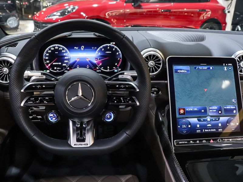 Mercedes-Benz SL 63 AMG 4.0 V8 TURBO GASOLINA ROADSTER 4MATIC+ SPEEDSHIFT 2022/2022 VIA BELLA VEÍCULOS ESPECIAIS CAXIAS DO SUL / Carros no Vale