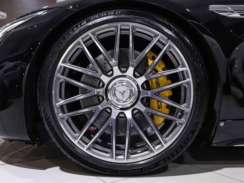 Mercedes-Benz SL 63 AMG 4.0 V8 TURBO GASOLINA ROADSTER 4MATIC+ SPEEDSHIFT 2022/2022 VIA BELLA VEÍCULOS ESPECIAIS CAXIAS DO SUL / Carros no Vale