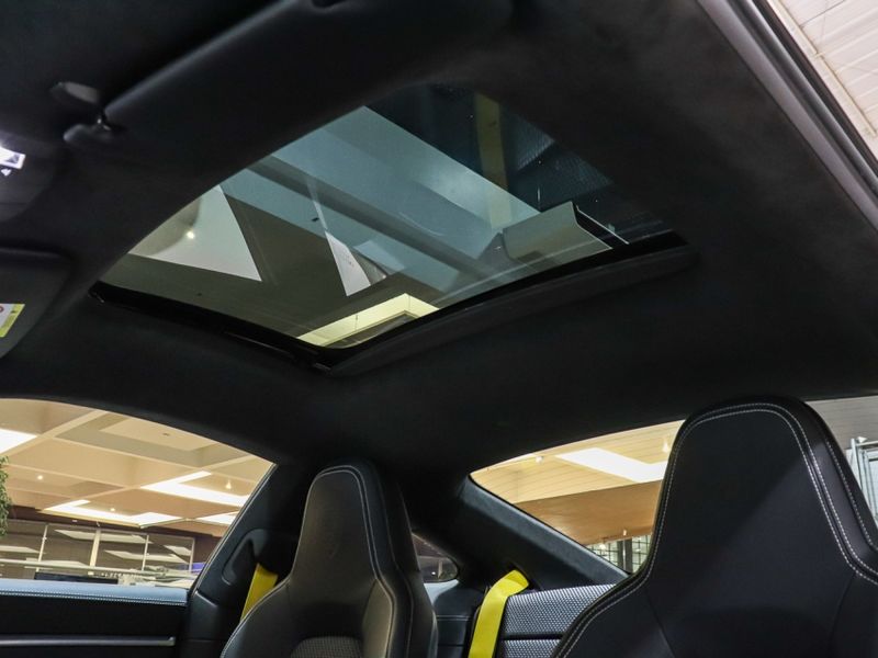 Porsche 911 3.8 24V H6 GASOLINA TURBO PDK 2021/2021 VIA BELLA VEÍCULOS ESPECIAIS CAXIAS DO SUL / Carros no Vale