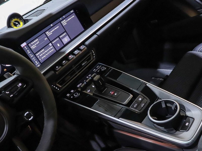 Porsche 911 3.8 24V H6 GASOLINA TURBO PDK 2021/2021 VIA BELLA VEÍCULOS ESPECIAIS CAXIAS DO SUL / Carros no Vale