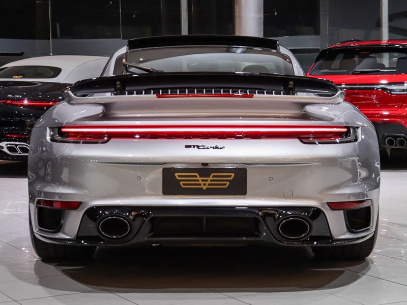 Porsche 911 3.8 24V H6 GASOLINA TURBO PDK 2021/2021 VIA BELLA VEÍCULOS ESPECIAIS CAXIAS DO SUL / Carros no Vale