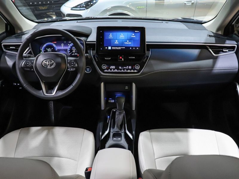 Toyota COROLLA CROSS 1.8 VVT-I HYBRID FLEX XRX CVT 2024/2025 VIA BELLA VEÍCULOS ESPECIAIS CAXIAS DO SUL / Carros no Vale