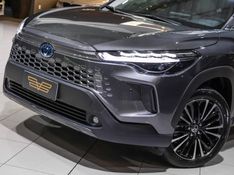 Toyota COROLLA CROSS 1.8 VVT-I HYBRID FLEX XRX CVT 2024/2025 VIA BELLA VEÍCULOS ESPECIAIS CAXIAS DO SUL / Carros no Vale