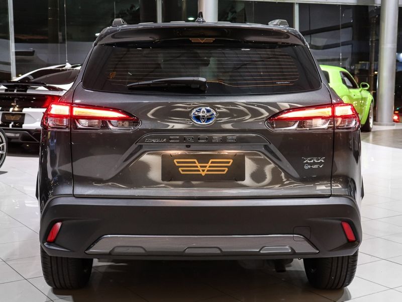 Toyota COROLLA CROSS 1.8 VVT-I HYBRID FLEX XRX CVT 2024/2025 VIA BELLA VEÍCULOS ESPECIAIS CAXIAS DO SUL / Carros no Vale