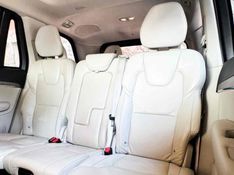 Volvo XC90 2.0 T8 RECHARGE ULTIMATE AWD GEARTRONIC 2022/2023 VIA BELLA VEÍCULOS ESPECIAIS CAXIAS DO SUL / Carros no Vale