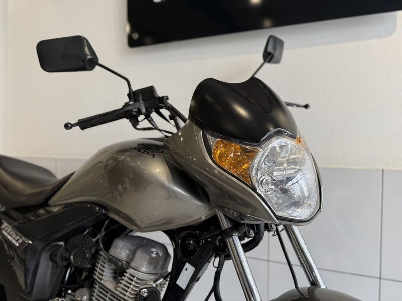 Honda Motos CG 150 TITAN EX 2010 SÓ MOTOS E AUTOMÓVEIS SANTA CRUZ DO SUL / Carros no Vale Honda Motos CG 150 TITAN EX 2010 SÓ MOTOS E AUTOMÓVEIS SANTA CRUZ DO SUL / Carros no Vale