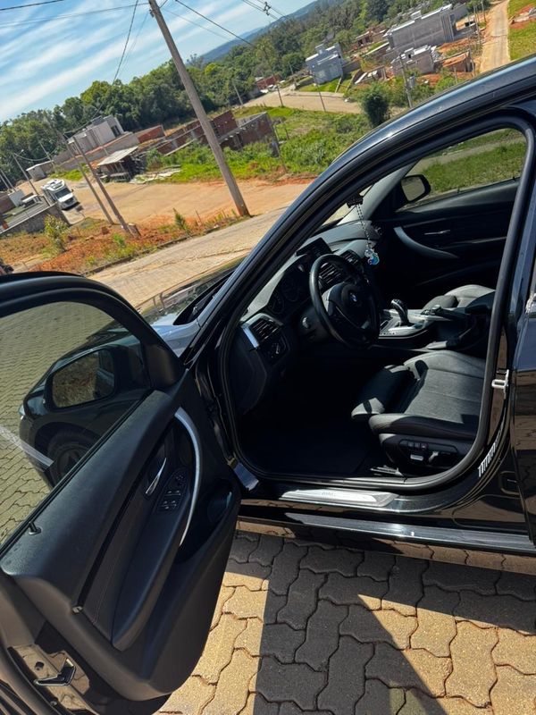 Bmw 320ia 2.0 Tb M Sport Activeflex 16v 2018/2018 COVEL VEICULOS ENCANTADO / Carros no Vale