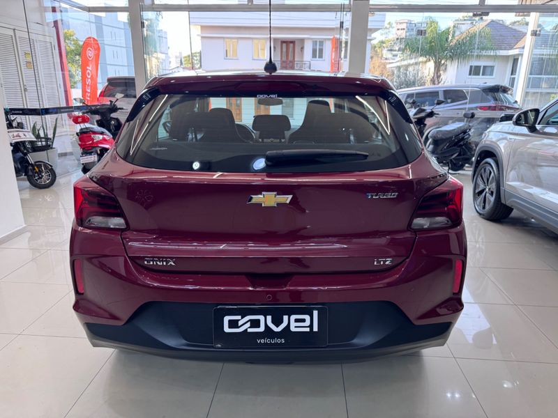 Chevrolet Onix Hatch Ltz 1.0 12v Tb 2022/2023 COVEL VEICULOS ENCANTADO / Carros no Vale Chevrolet Onix Hatch Ltz 1.0 12v Tb 2022/2023 COVEL VEICULOS ENCANTADO / Carros no Vale